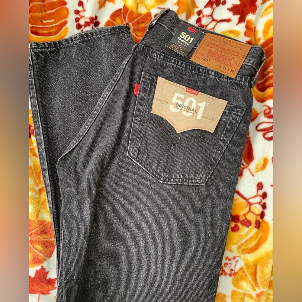 Man Levi jeans size 31×30 style 501 - Picture 2 of 5